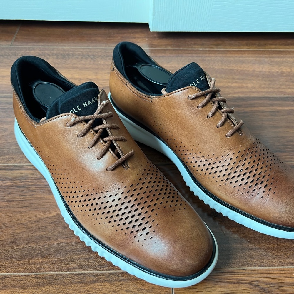 Cole Haan Men's 2.ZERØGRAND Laser Wingtip Oxfords